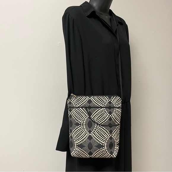 NWOT Danny K Black and Cream Tapestry Fabric Crossbody Bag - Picture 10 of 10